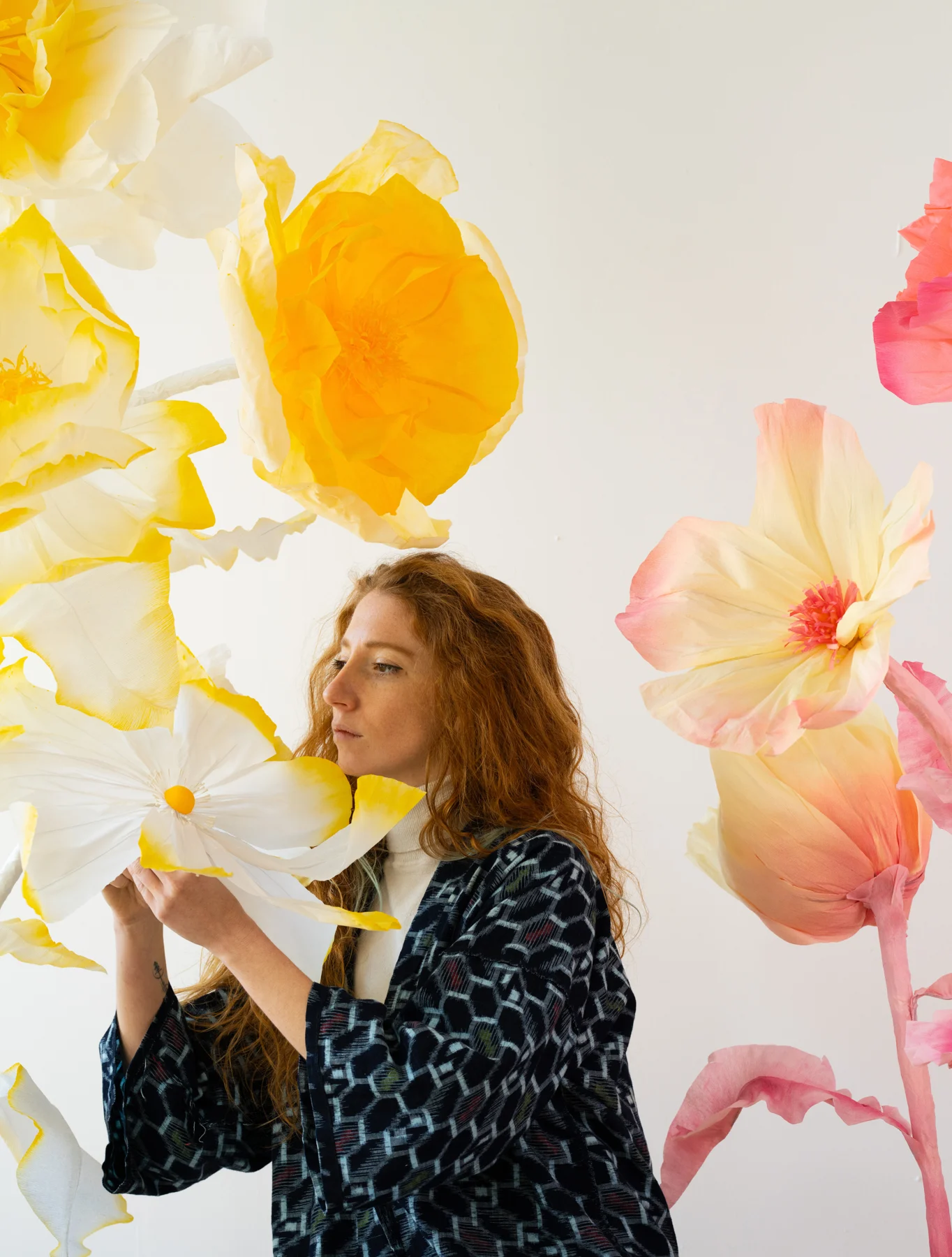 Shaping petals for a giant paper flower